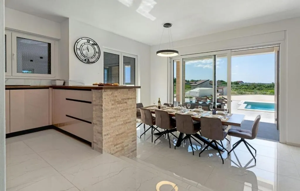Villa Kate - Zadar By Villas Guide Knezevic